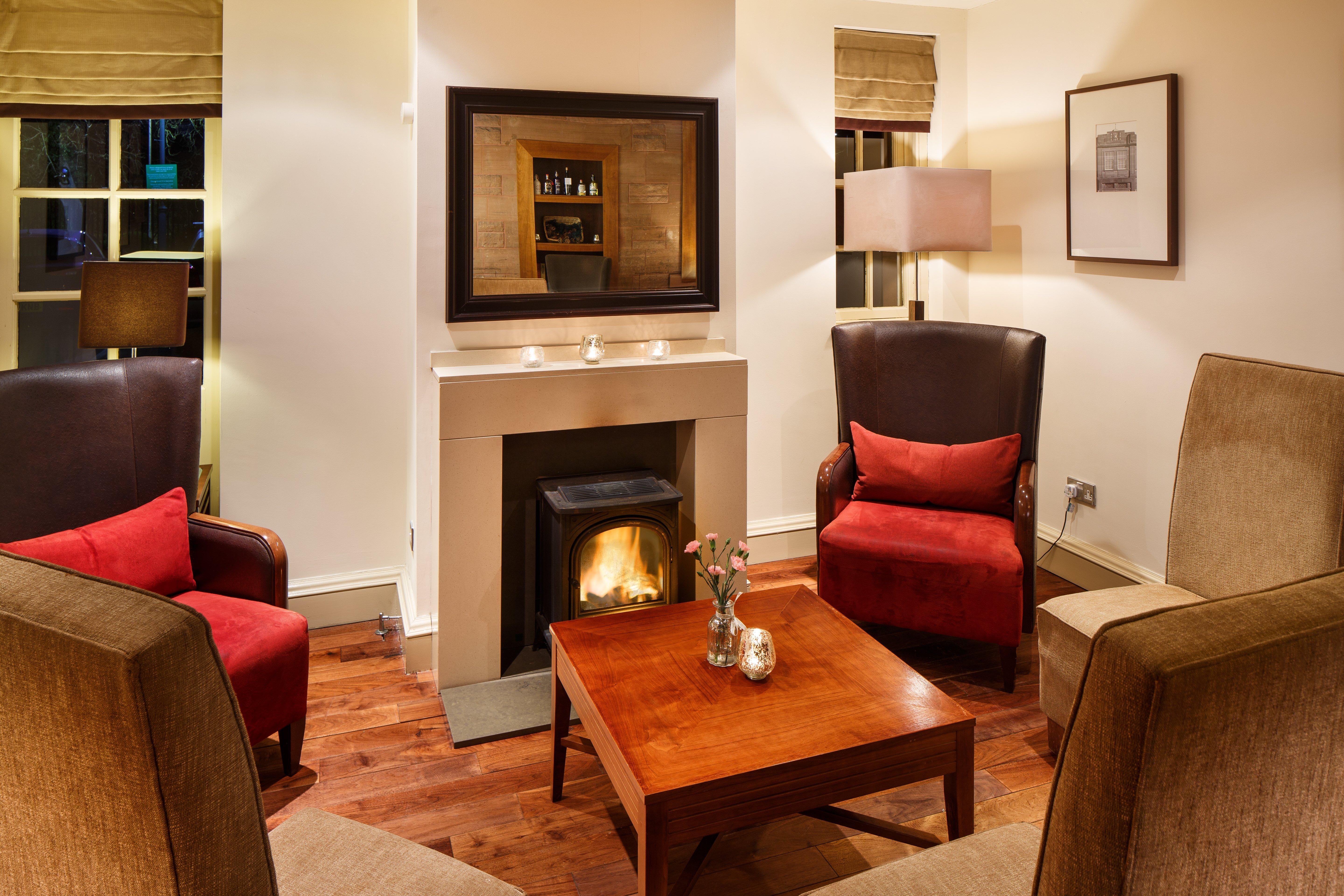 Holiday Inn Dumfries By Ihg Exteriör bild