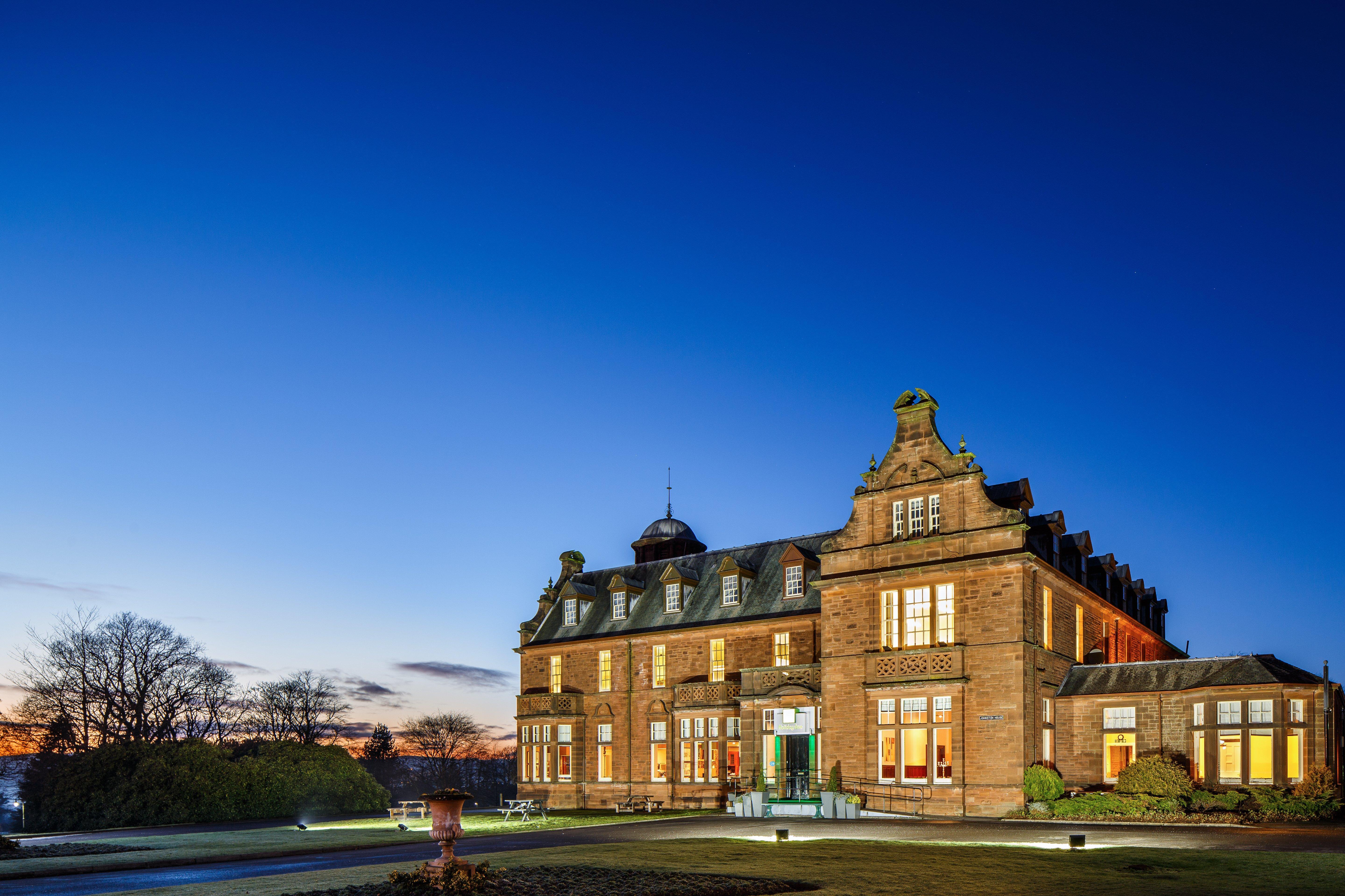 Holiday Inn Dumfries By Ihg Exteriör bild