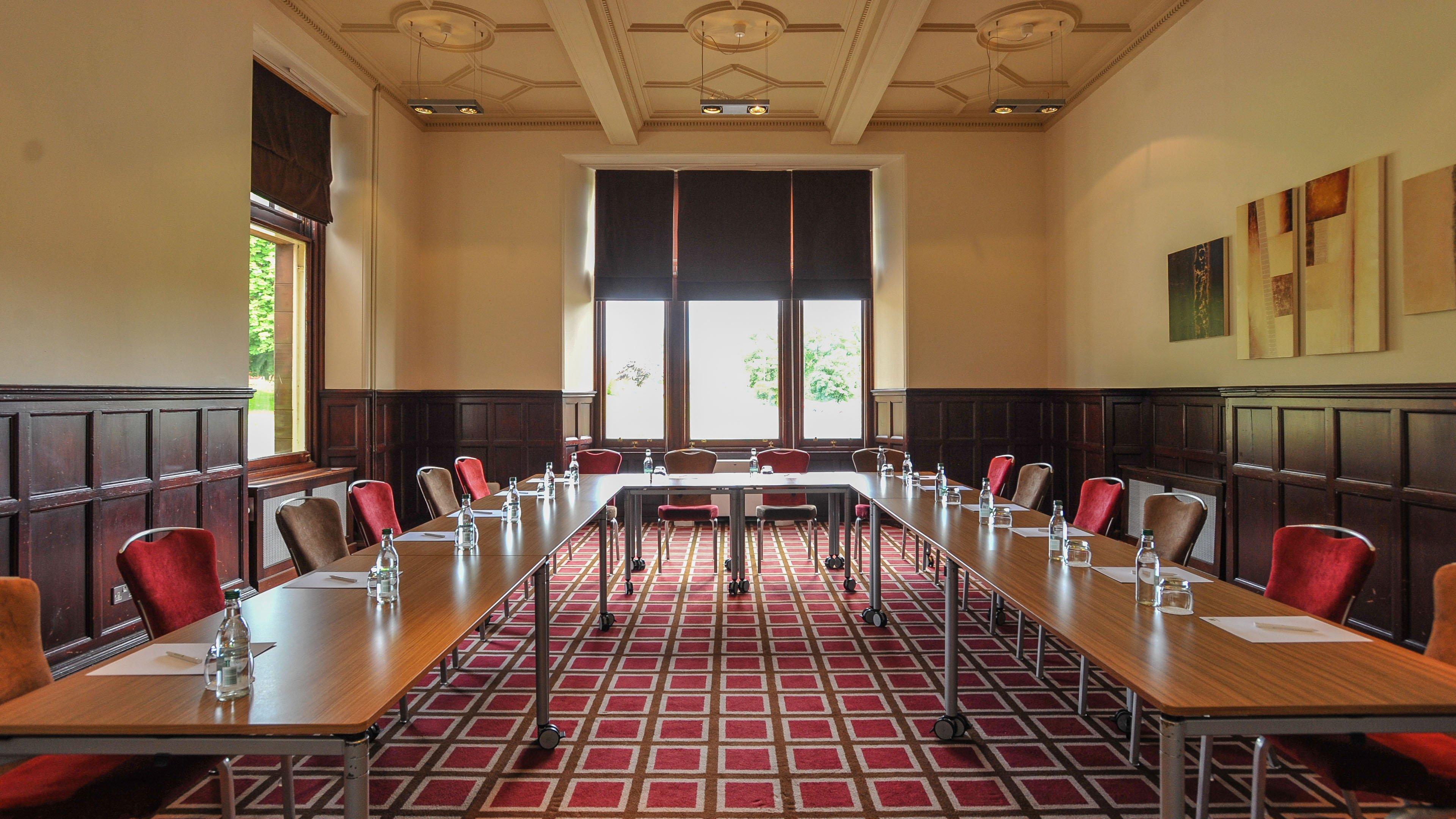Holiday Inn Dumfries By Ihg Exteriör bild