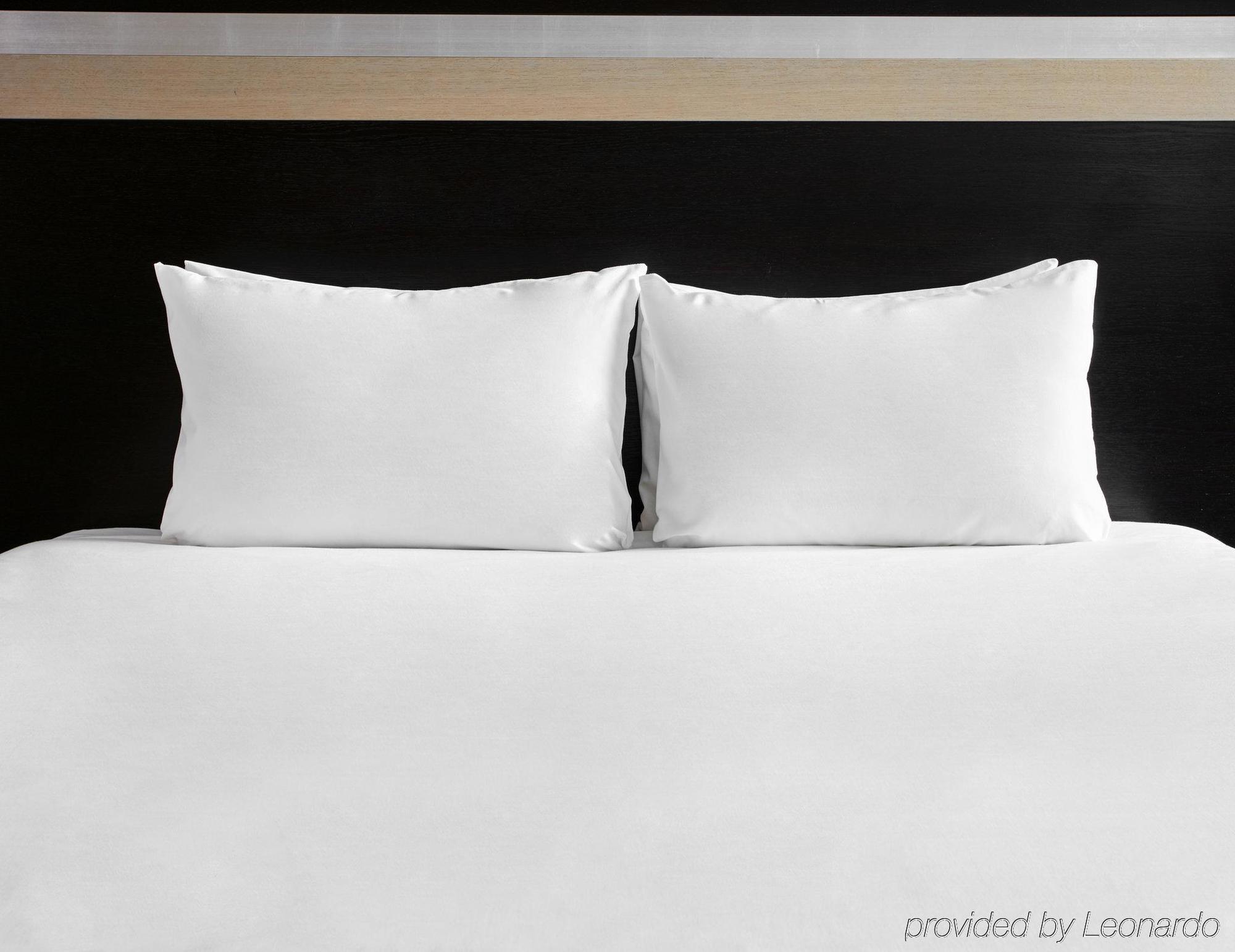 Holiday Inn Dumfries By Ihg Exteriör bild